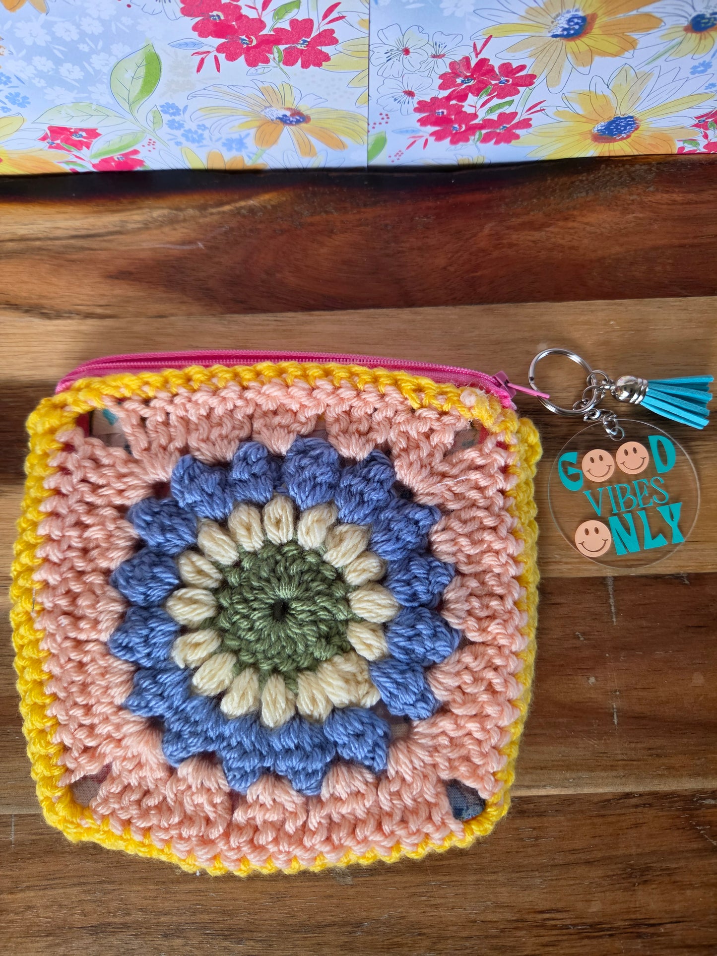 Granny Square Zipper Pouch